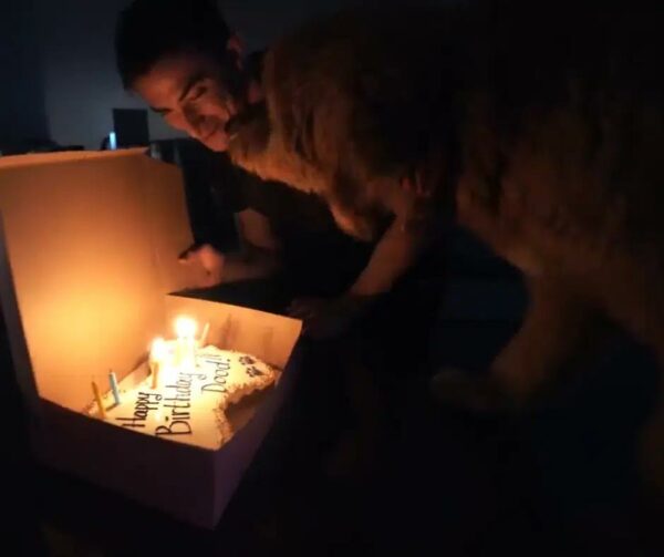 This Man's Unbelievable Gesture for His Dog Will Leave You in Tears-1